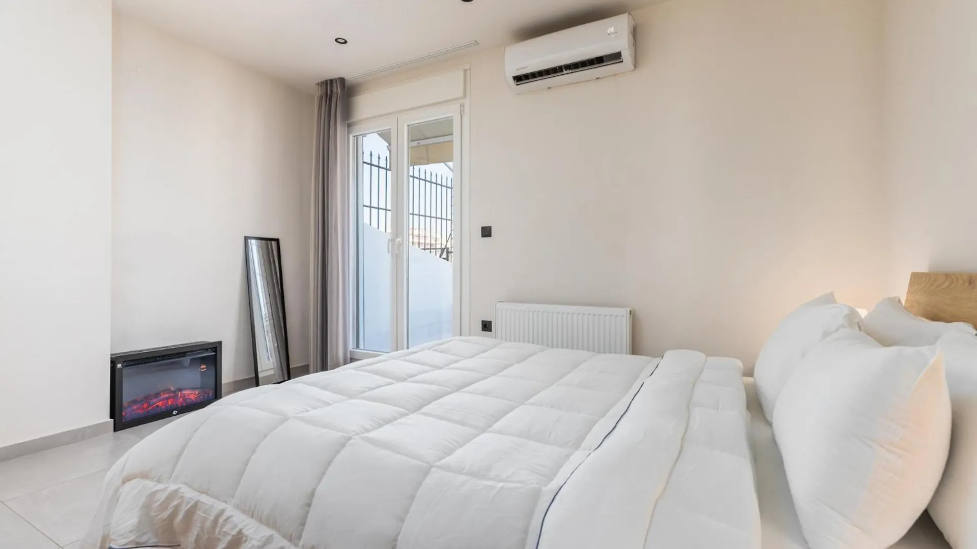 Apartment Aether By Halu! Central 2-Bd Apt Thessaloniki Greece